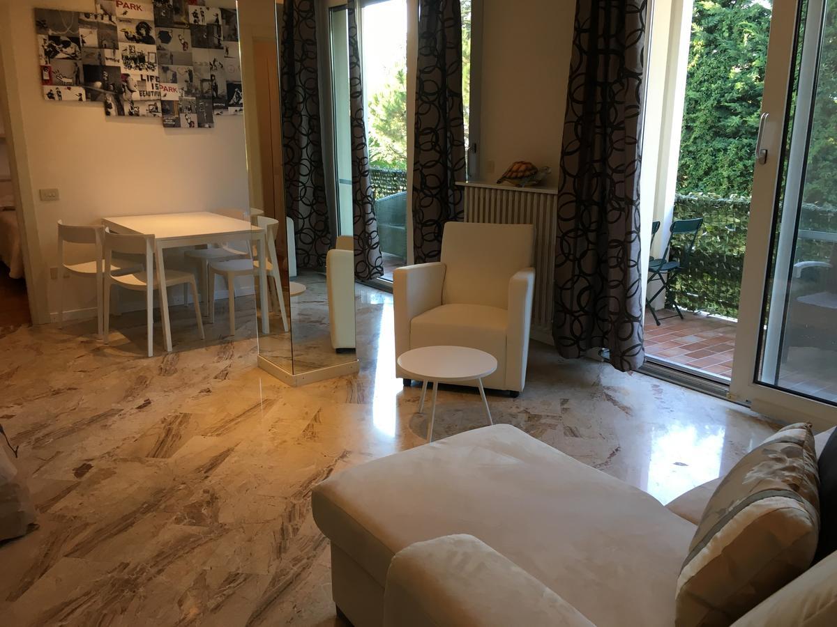 Sunset Apartment Сирмионе Екстериор снимка