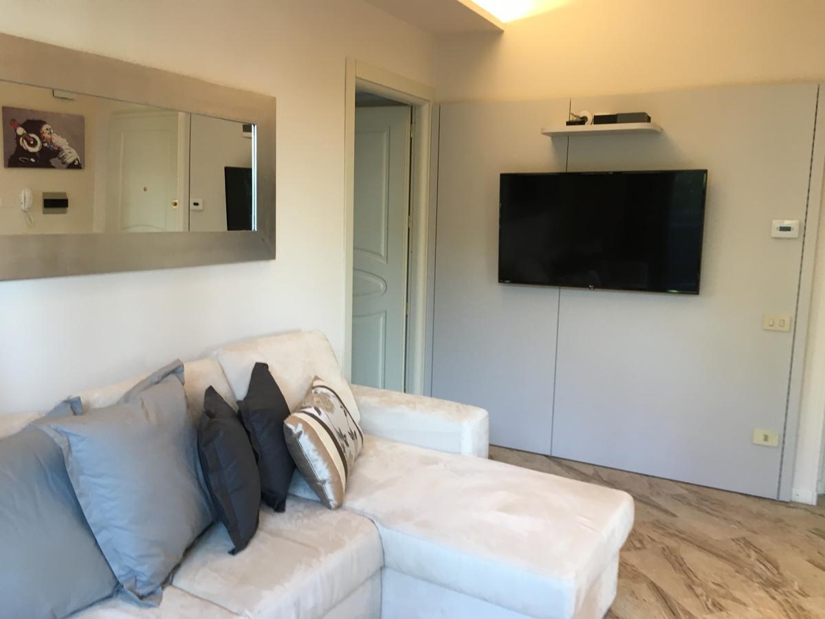 Sunset Apartment Сирмионе Екстериор снимка